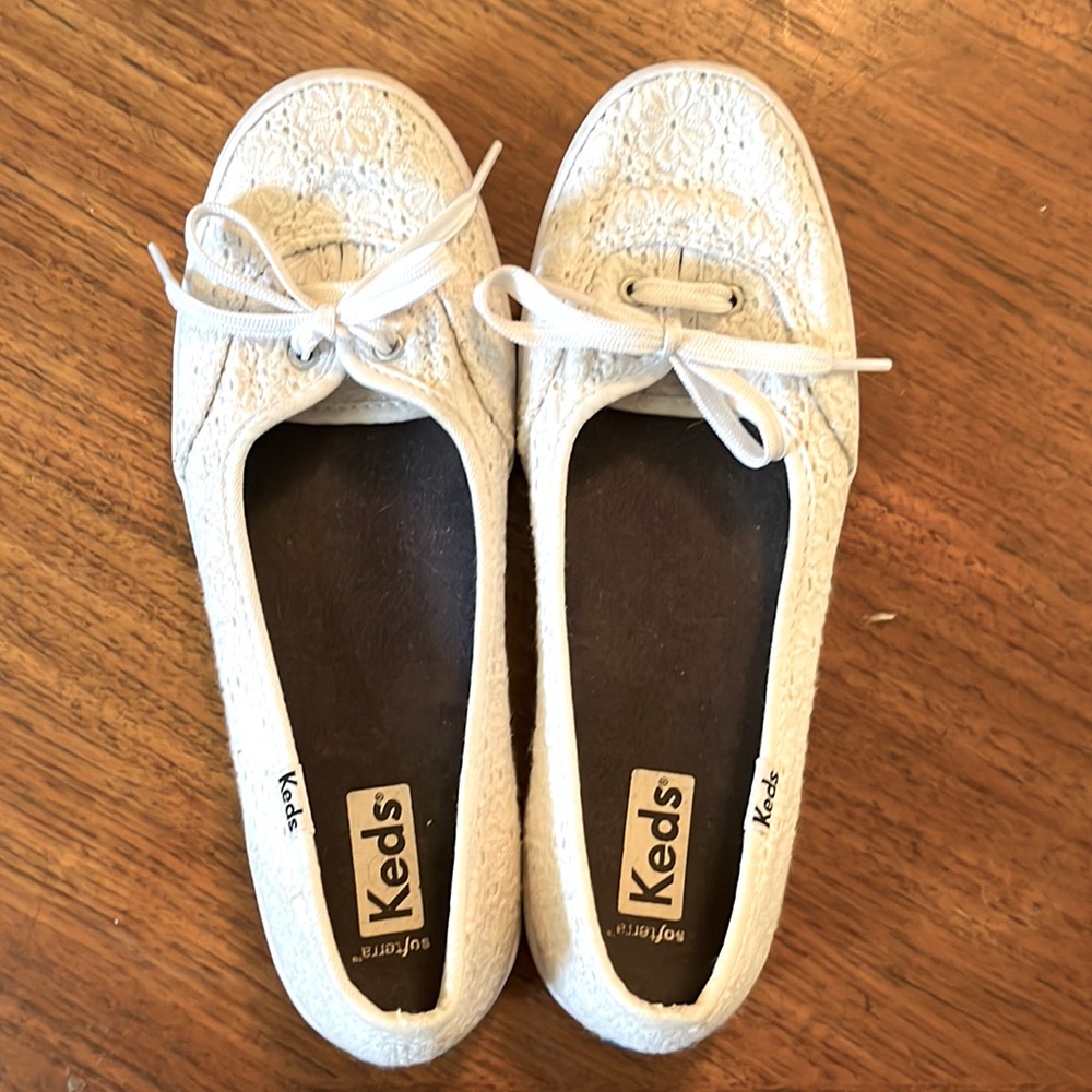 Keds The Mini Eyelet Lace Slip-ons